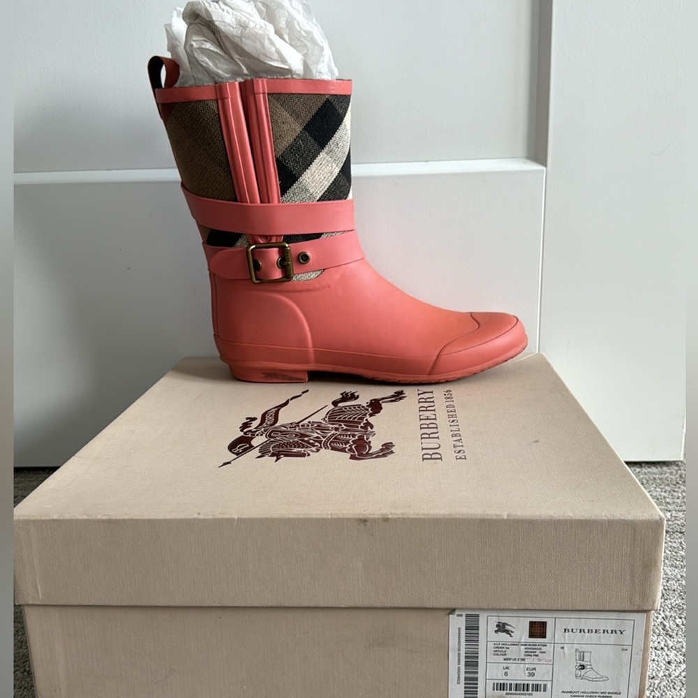 Burberry Holloway Mid Buckle Rain boot